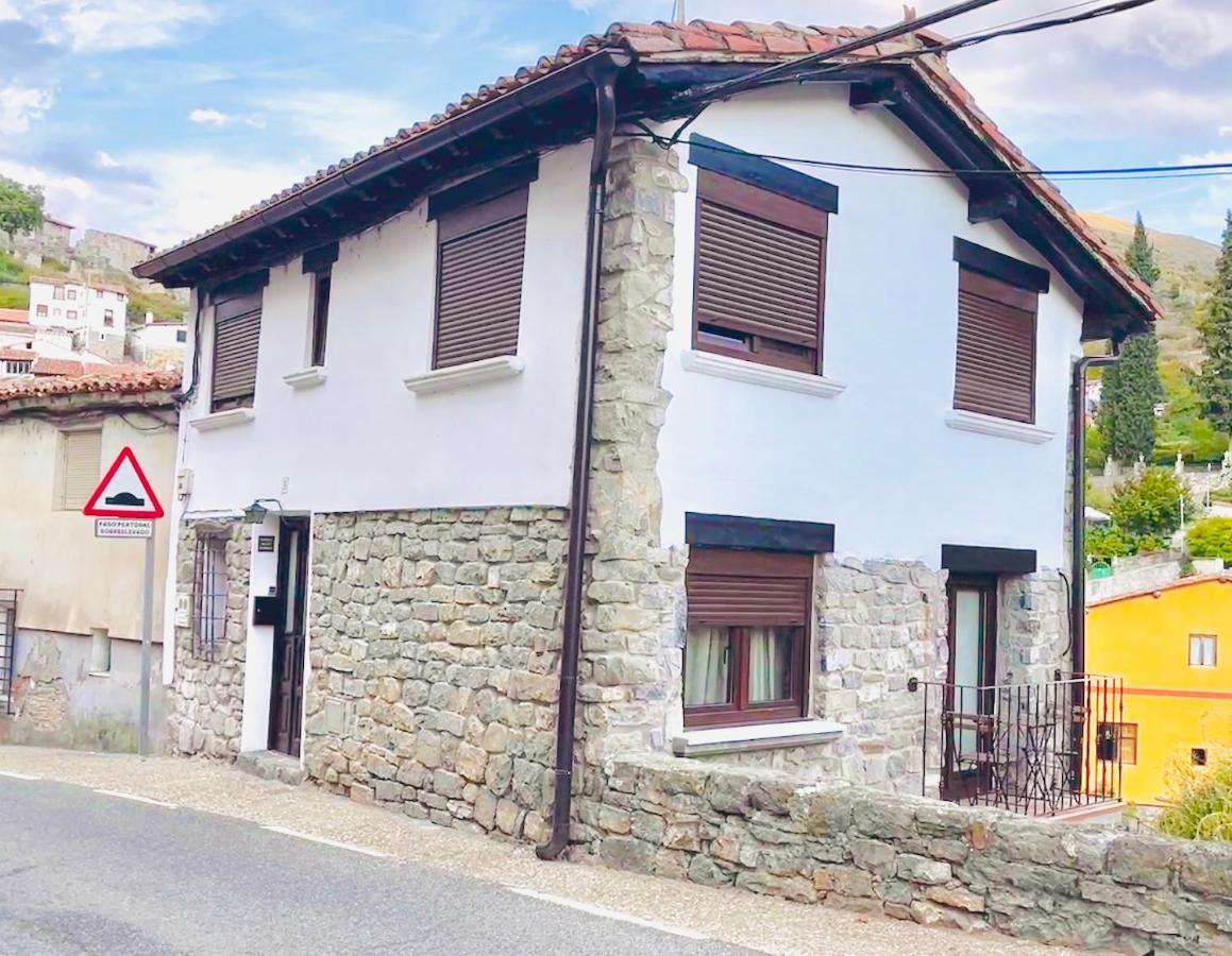 Vila La Casita Del Rio Soto en Cameros Exteriér fotografie